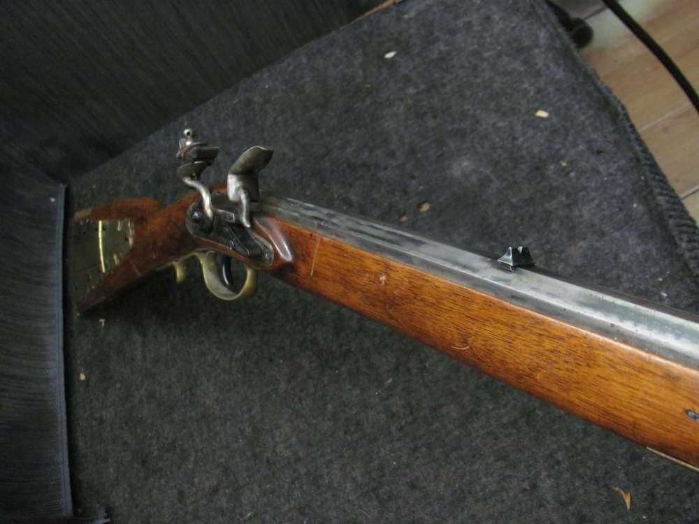 Vintage 44 Cal Kentucky - Kentuckian - Flintlock -Really  Light Rifle Italy-img-37