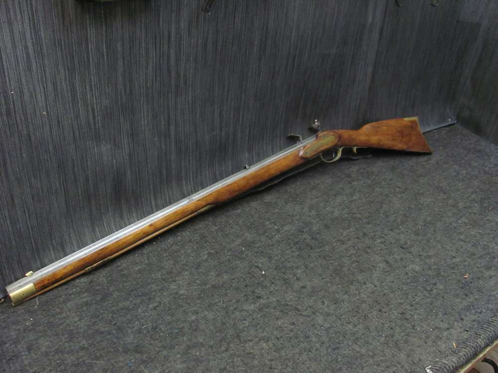 Vintage 44 Cal Kentucky - Kentuckian - Flintlock -Really  Light Rifle Italy-img-27