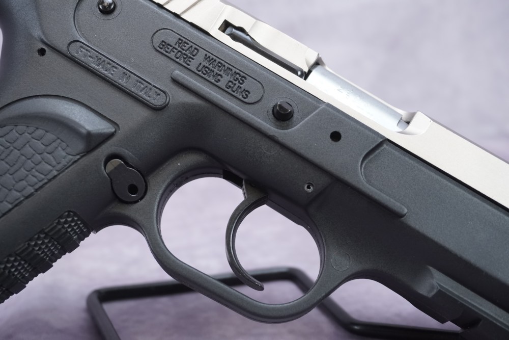 EAA Witness P Carry 10mm 3.6" Stainless Pistol w/ Case & 15rd Mag-img-9