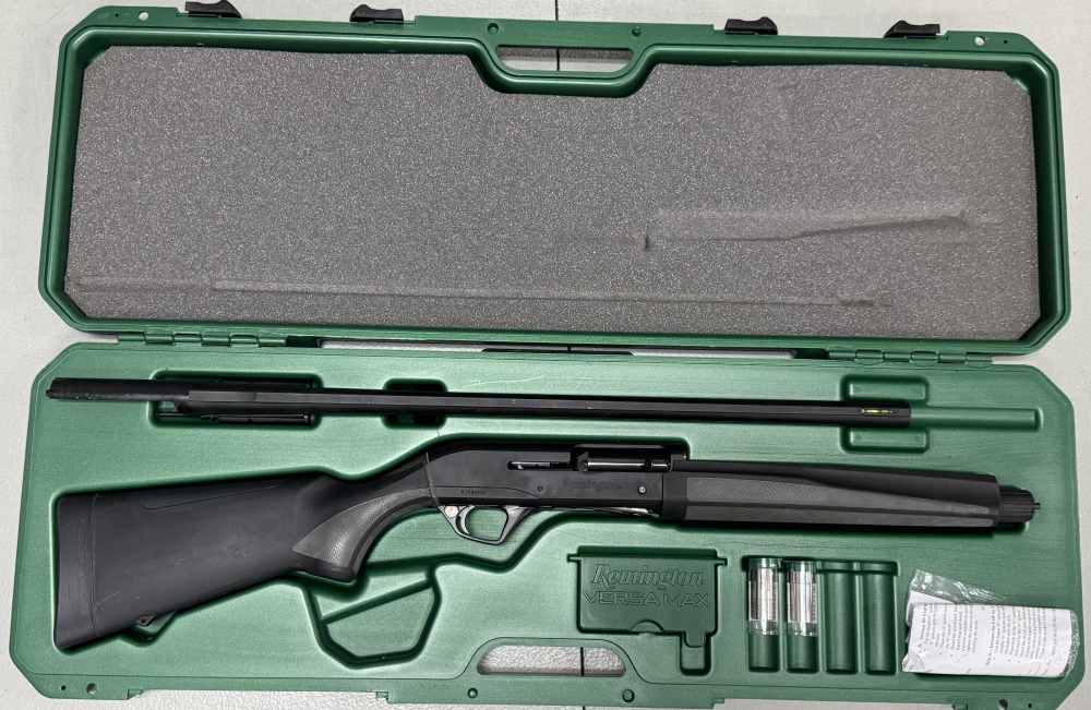 REMINGTON VERSA MAX 12GA 26" 3-GUN UPGRADED SHOTGUN – NO RESERVE!-img-0