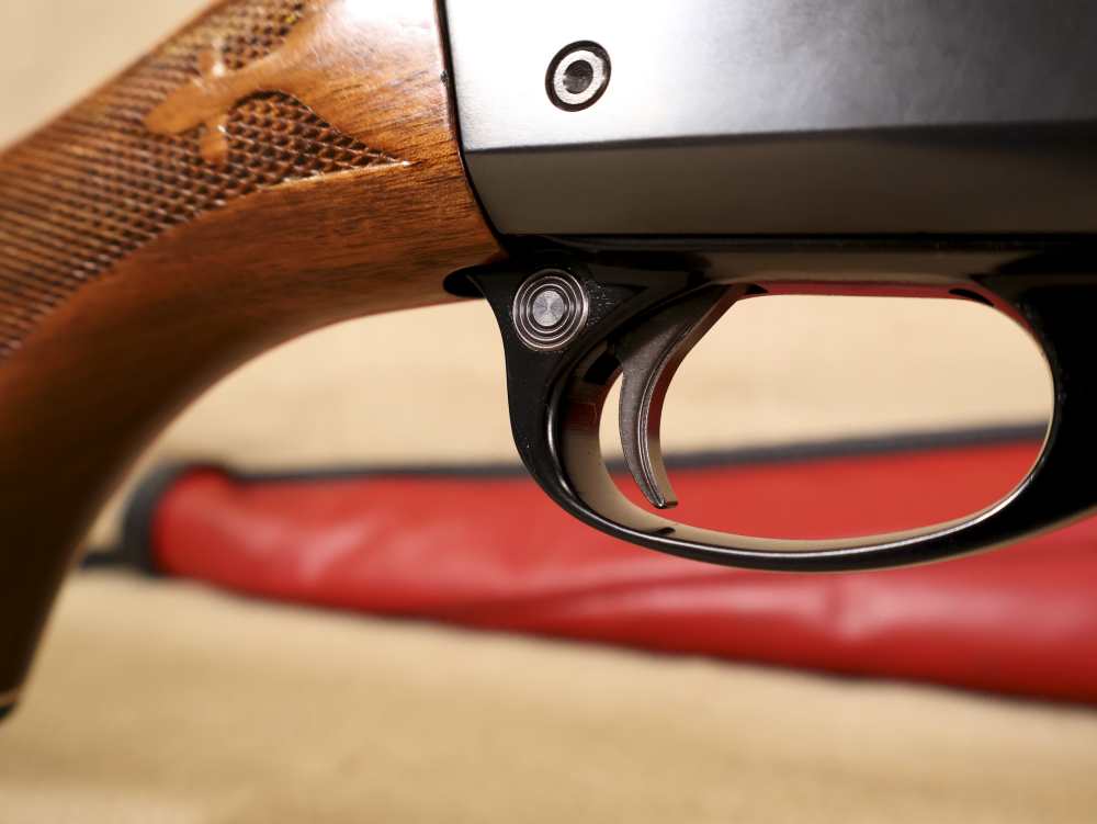 Remington Model 1100, 12-Gauge, 30" 2-3/4" Semi-Auto Shotgun 1971, Manual-img-14