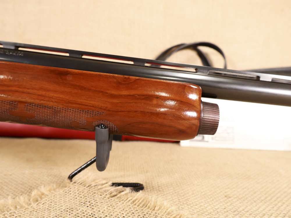 Remington Model 1100, 12-Gauge, 30" 2-3/4" Semi-Auto Shotgun 1971, Manual-img-7