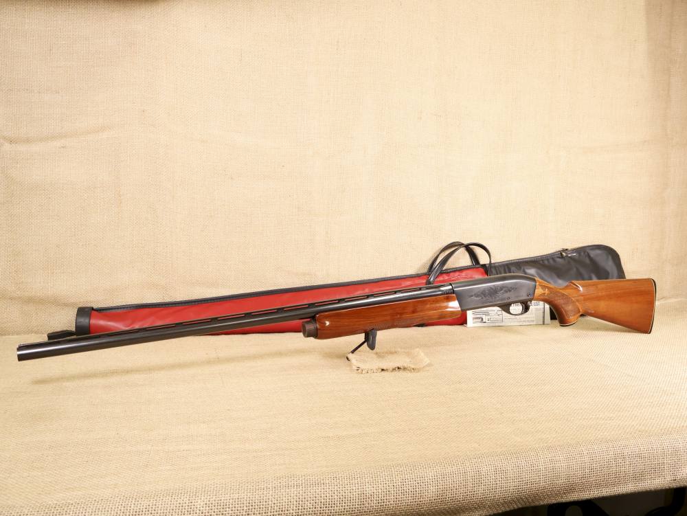 Remington Model 1100, 12-Gauge, 30" 2-3/4" Semi-Auto Shotgun 1971, Manual-img-16
