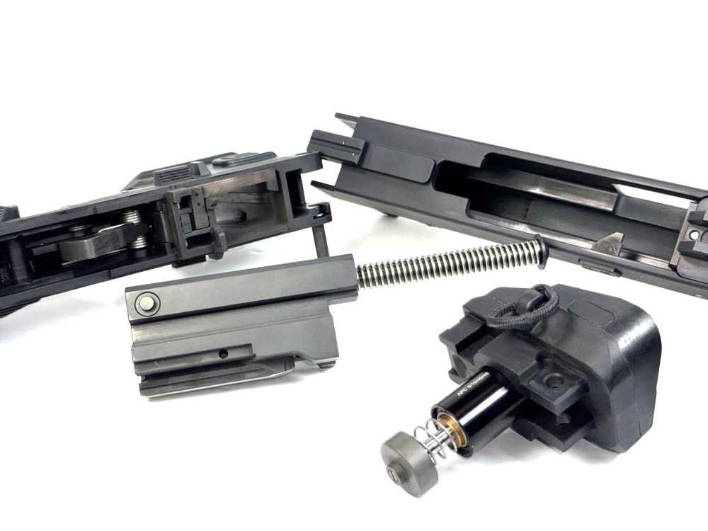 B&T APC9 9MM PISTOL (SIG P320 LOWER) – TRI-LUG • EXCELLENT • NO RESERVE!-img-4