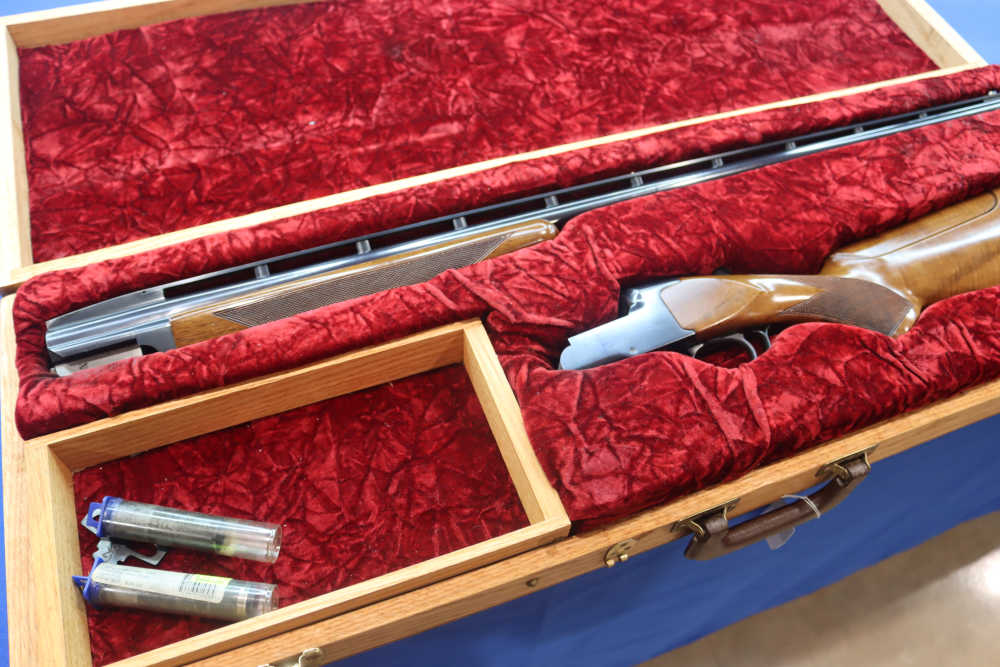 Browning Model BT-99 Shotgun 12GA 32" Invector Plus ADJ COMB Trap Gun 12 GA-img-80