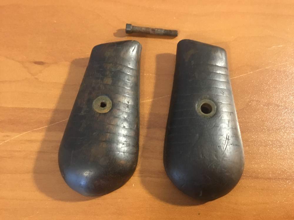 Original Mauser C96 Broom Handle wood grips with screw-img-0