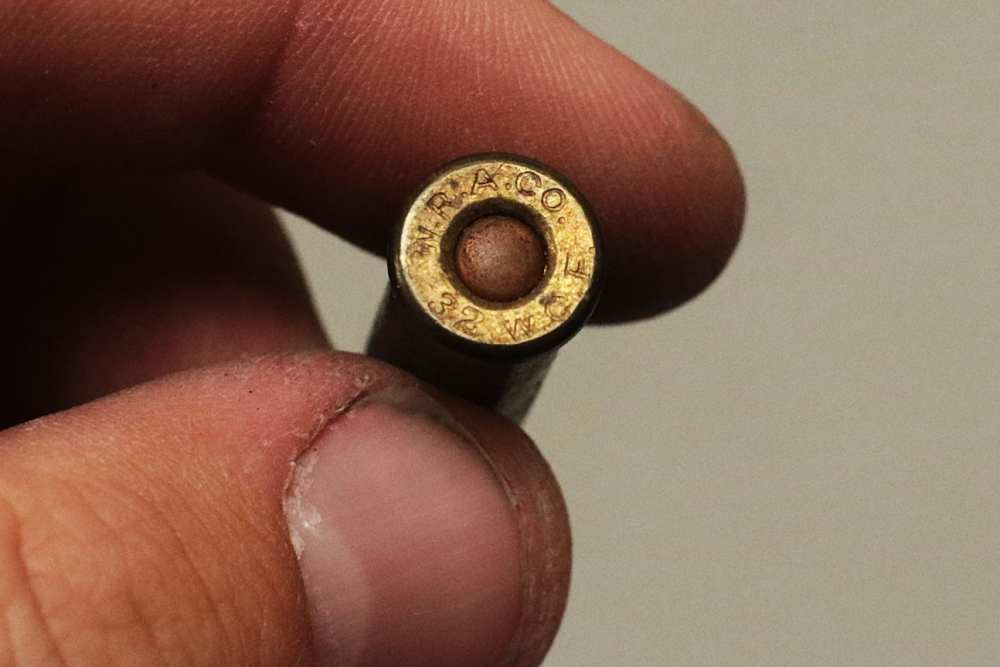 Vintage Union Metallic .32 Winchester Ammo-img-8