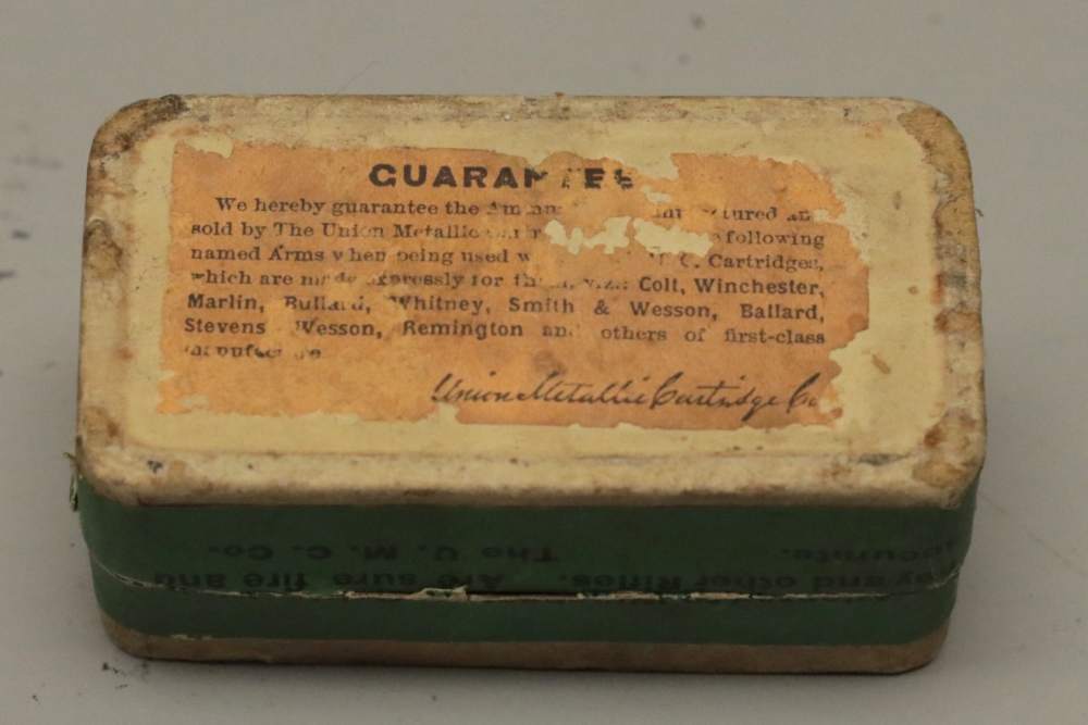 Vintage Union Metallic .32 Winchester Ammo-img-1