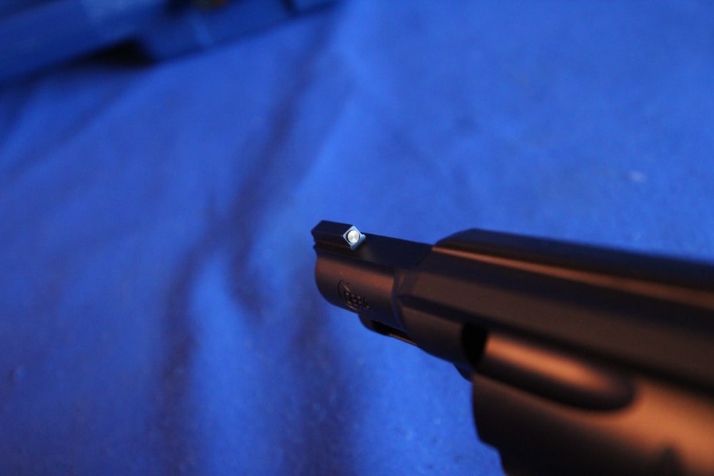 1998  Colt Cobra 2" Snub Nose Revolver .38 Spl +P looks unfired and in 99%-img-15