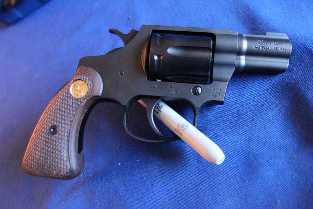 1998  Colt Cobra 2" Snub Nose Revolver .38 Spl +P looks unfired and in 99%-img-5