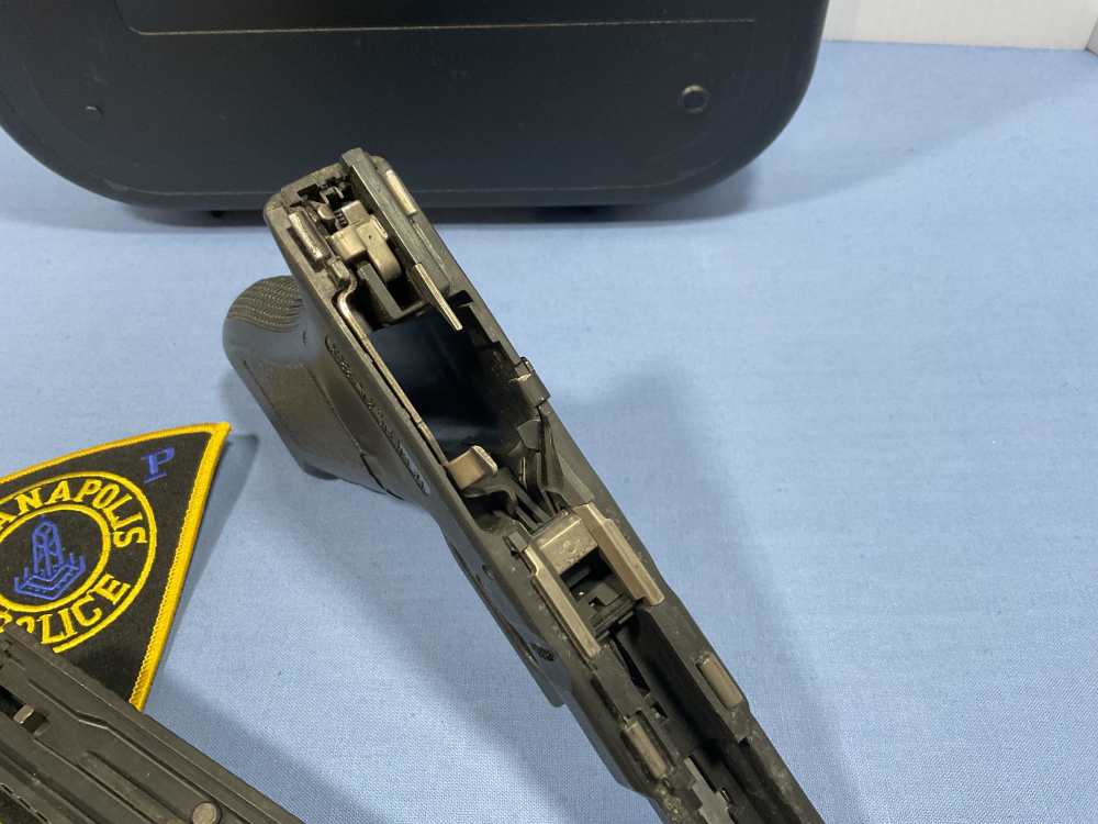 Glock G22 Indianapolis Police Gen-3 Agency Marked Duty Pistol Collector-img-12