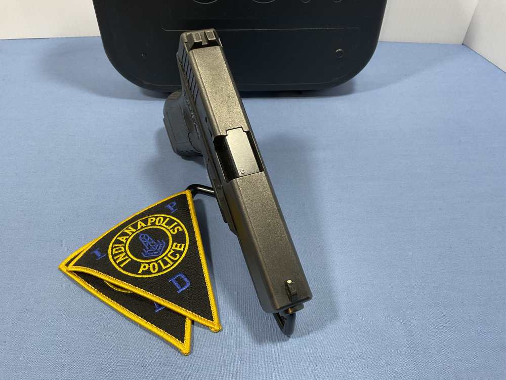 Glock G22 Indianapolis Police Gen-3 Agency Marked Duty Pistol Collector-img-2