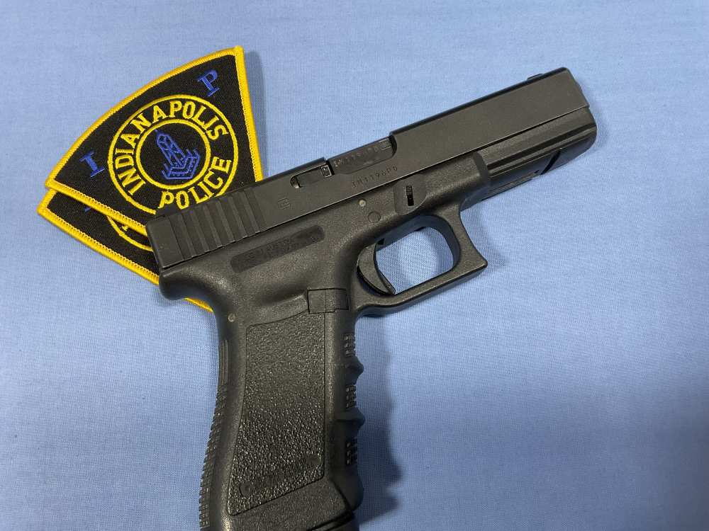 Glock G22 Indianapolis Police Gen-3 Agency Marked Duty Pistol Collector-img-7