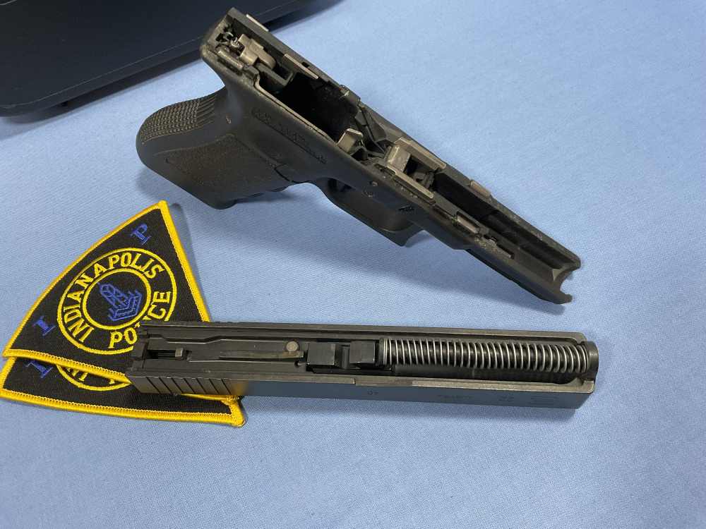 Glock G22 Indianapolis Police Gen-3 Agency Marked Duty Pistol Collector-img-14