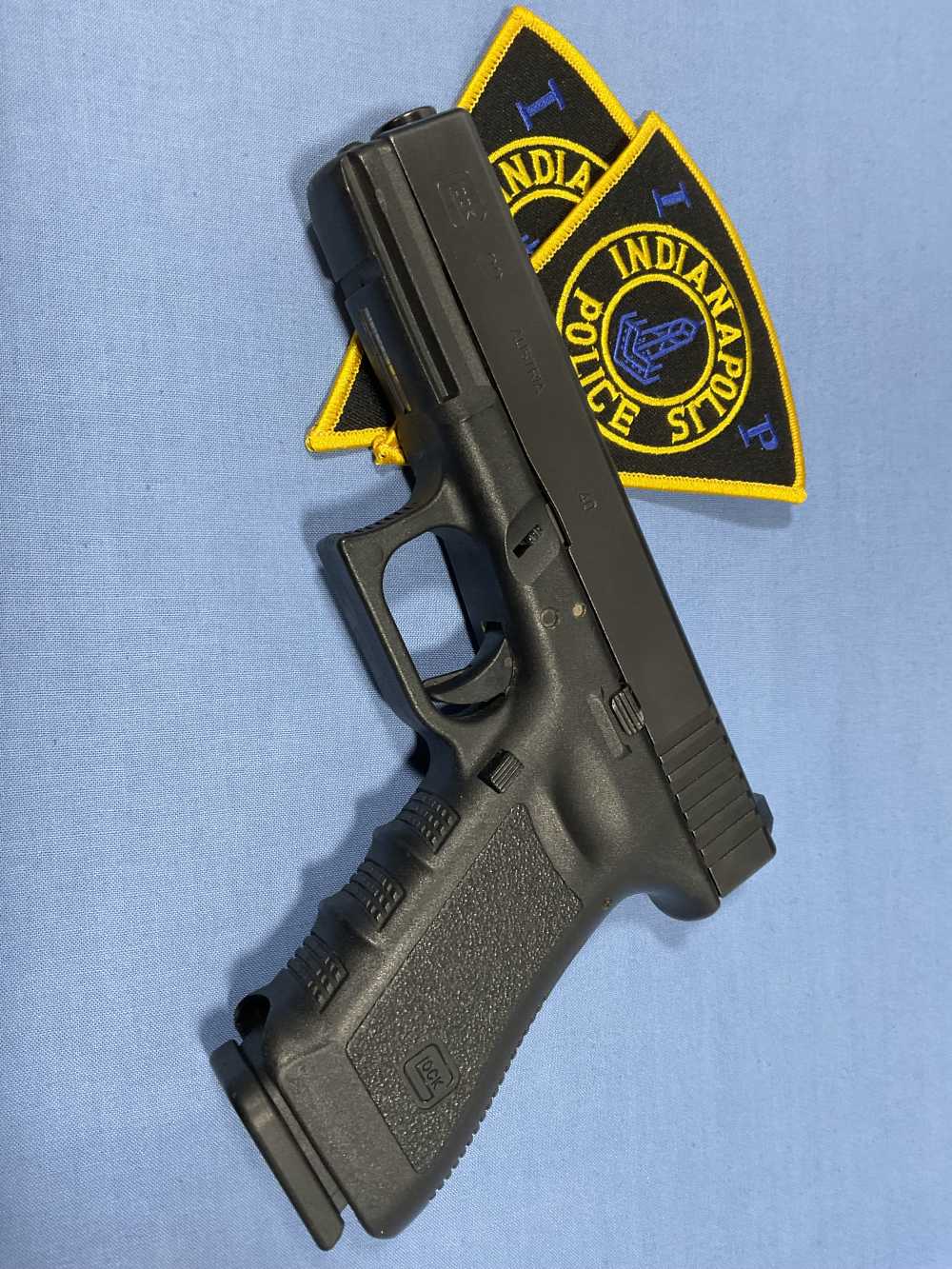 Glock G22 Indianapolis Police Gen-3 Agency Marked Duty Pistol Collector-img-8