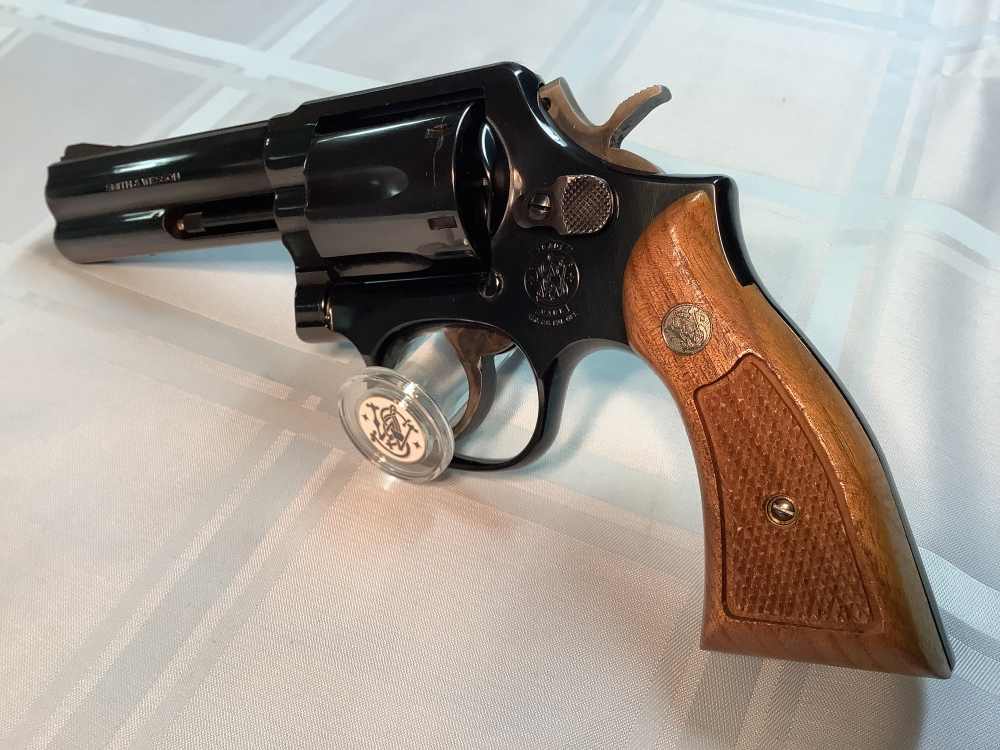 Smith and Wesson S&W Model 581-img-5