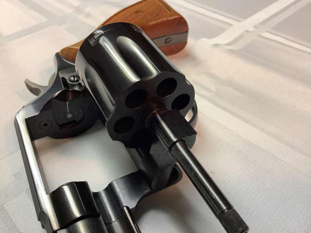 Smith and Wesson S&W Model 581-img-9