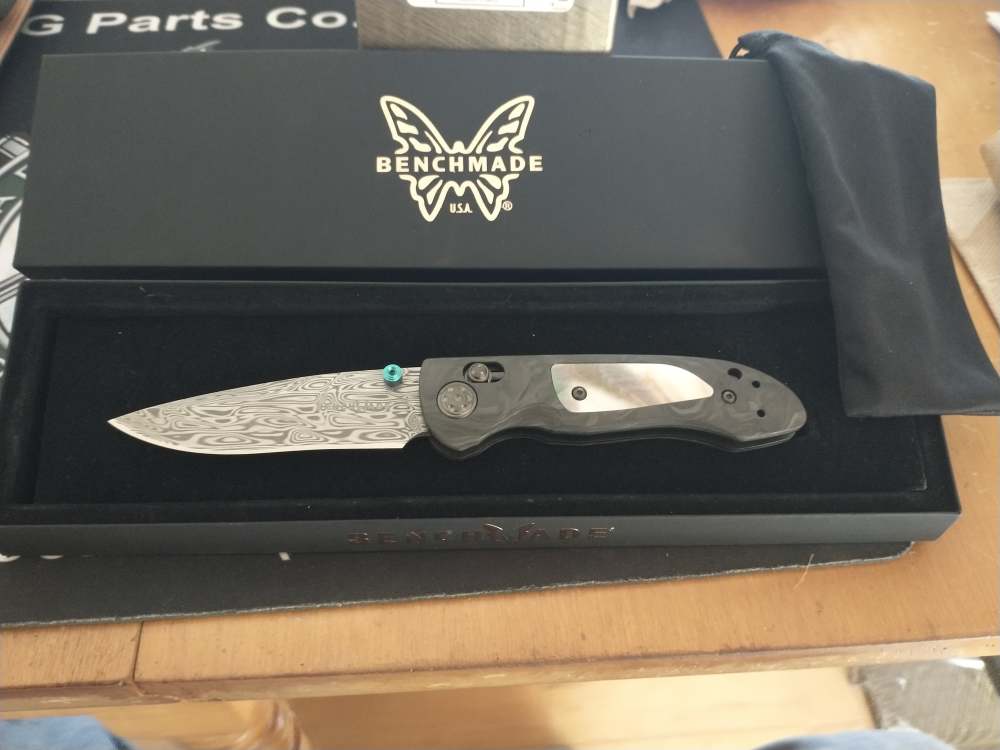 Benchmade Gold Class Foray-img-4