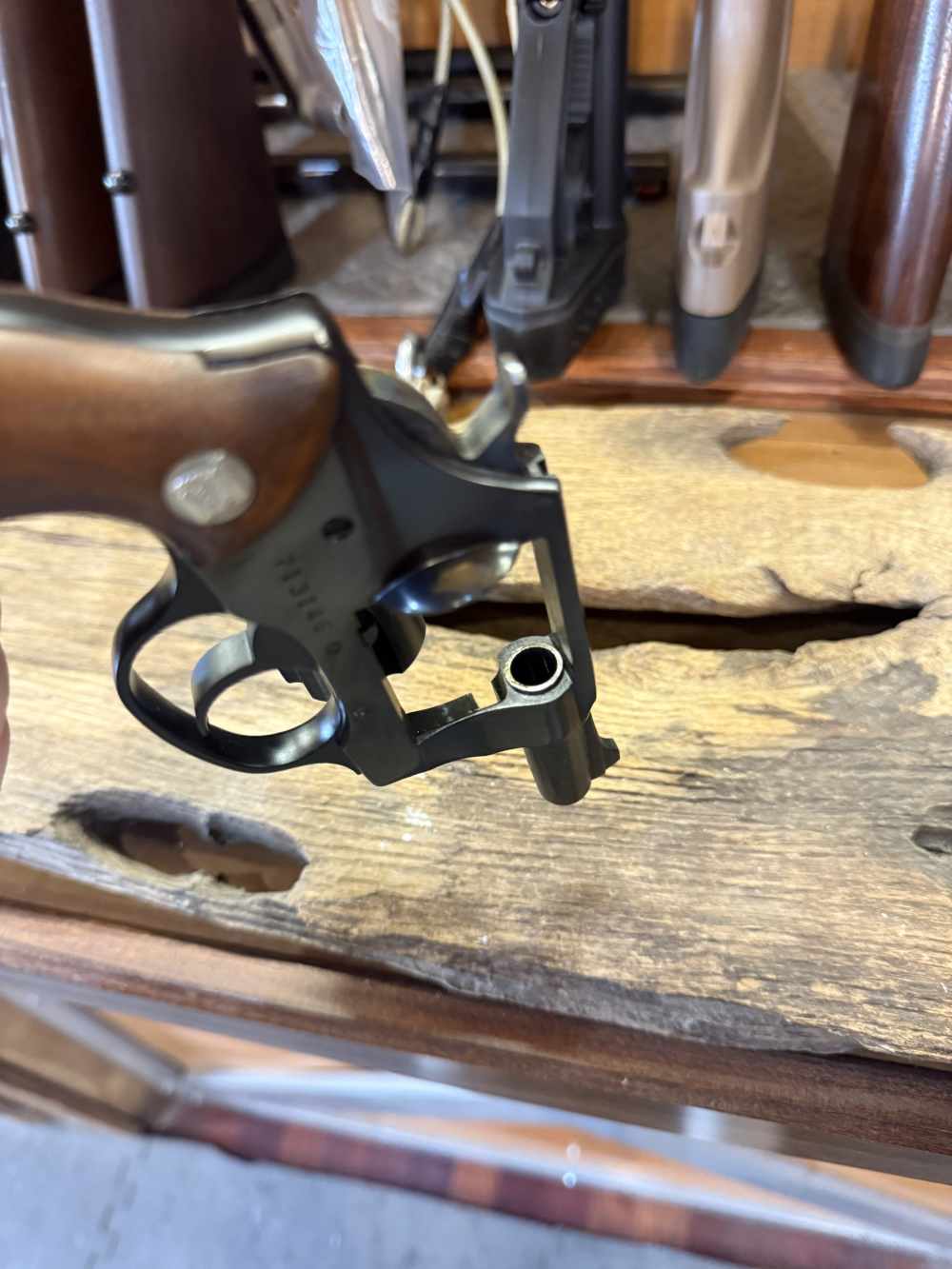 Charter Arms Model 1382 Undercover 38 SPL Revolver RARE and MINT!-img-9