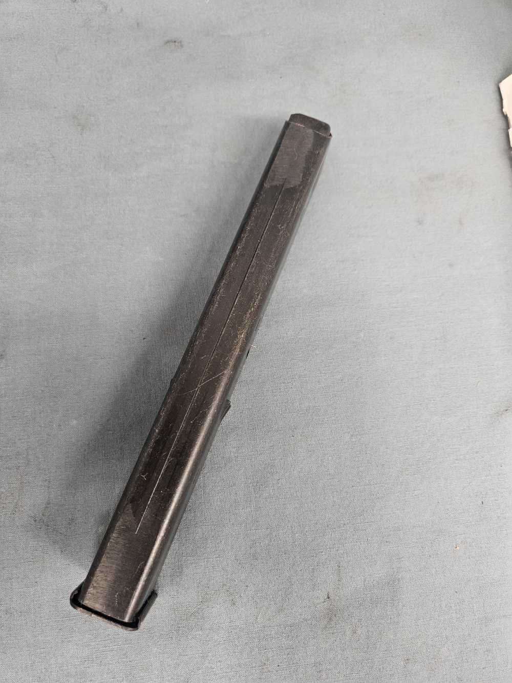 UZI 32 round magazine. NOS. Read the description!-img-3
