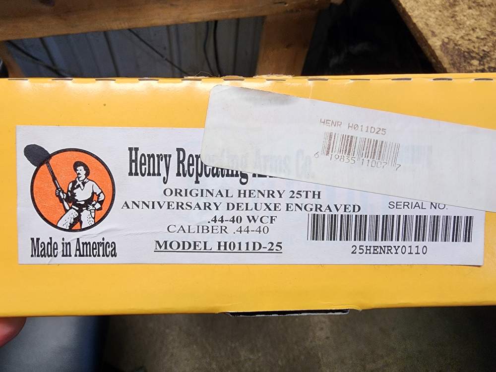 PICS! NEW HENRY ORIGINAL DELUXE ENGRAVED 25TH ANNIVERSARY 44-40 WCF 1/2500-img-1