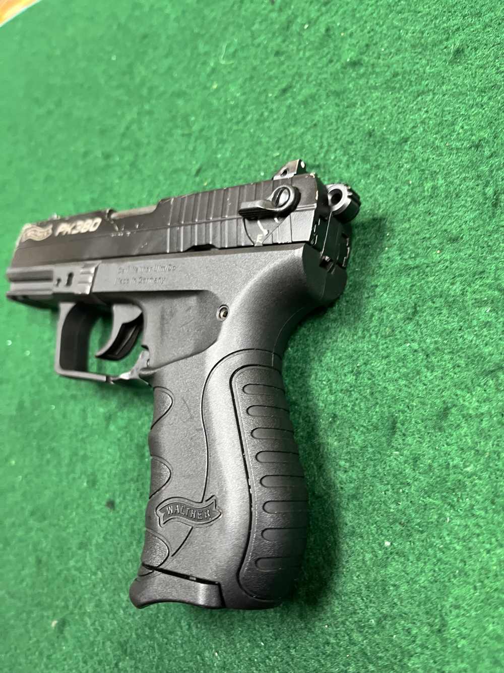 Walther PK380 .380 ACP 3.5" w/ Mags & OEM Case -img-2