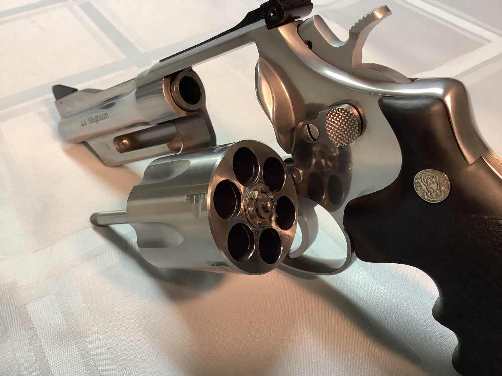 Smith and Wesson S&W Model 629 Mountain Gun-img-6