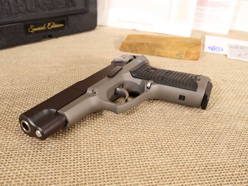Ruger P89T Special Edition Davidson's 2006 2-Tone 9mm Pistol 4.5" 15+ DA/SA-img-18