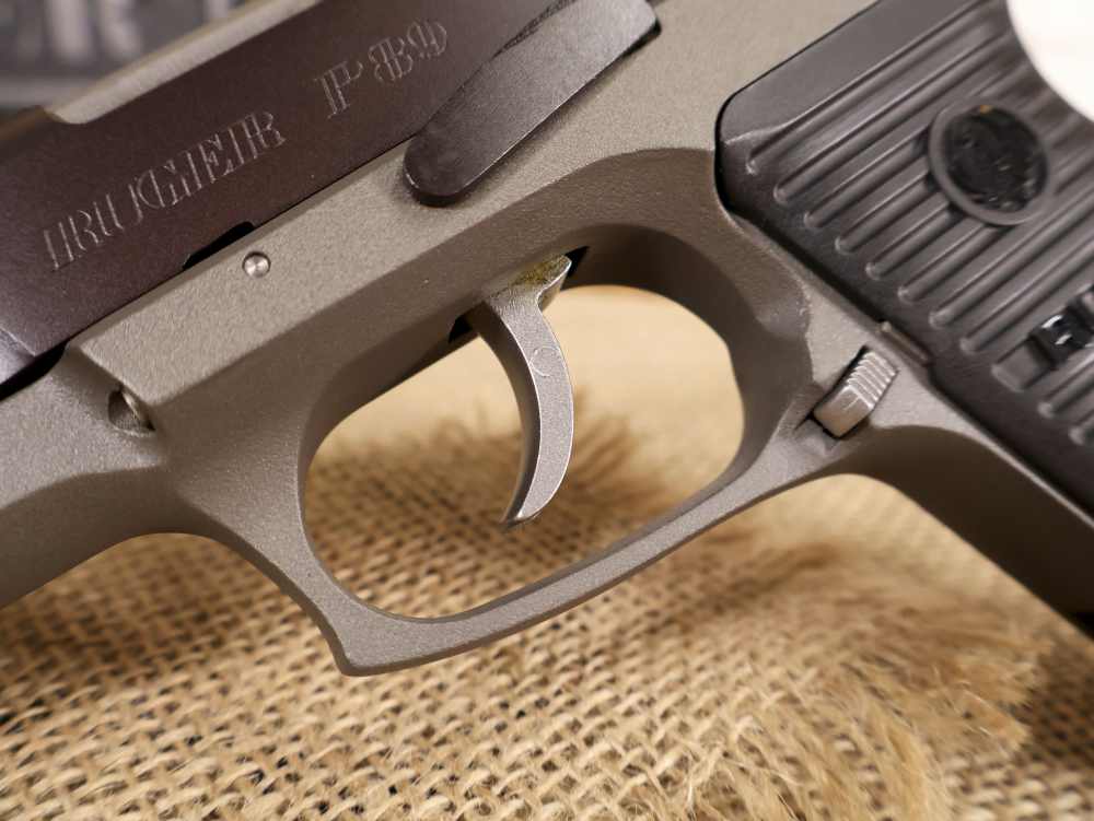 Ruger P89T Special Edition Davidson's 2006 2-Tone 9mm Pistol 4.5" 15+ DA/SA-img-6