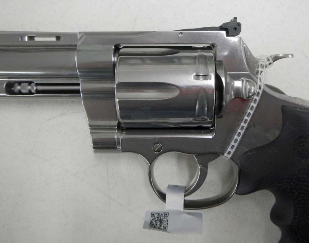 NEW Colt Anaconda 6-inch 44 mag Revolver. 6 shot. Stainless Steel.-img-7