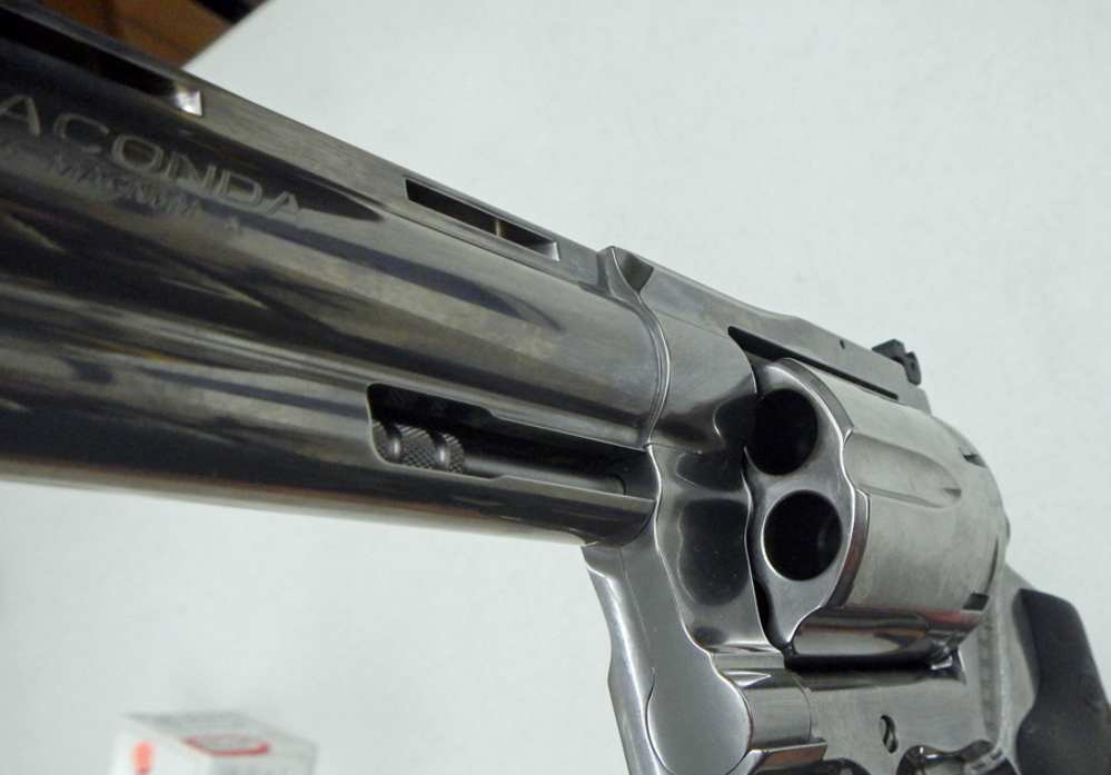 NEW Colt Anaconda 6-inch 44 mag Revolver. 6 shot. Stainless Steel.-img-12