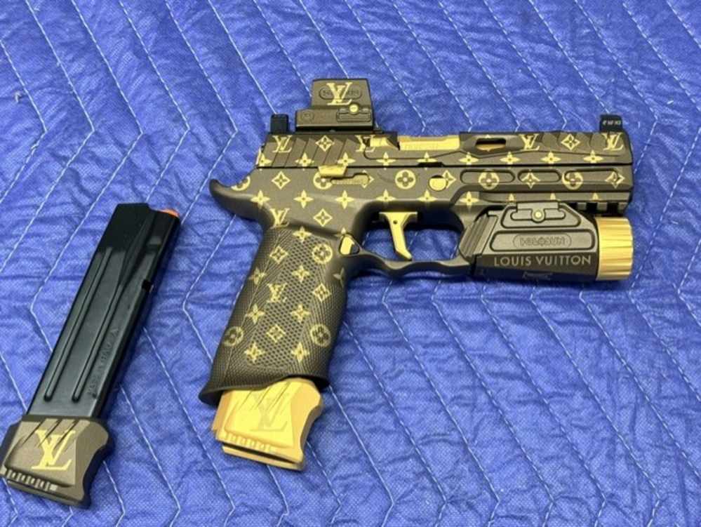 "Louis Vuitton" Edition Custom P320 Icarus Precision -img-11
