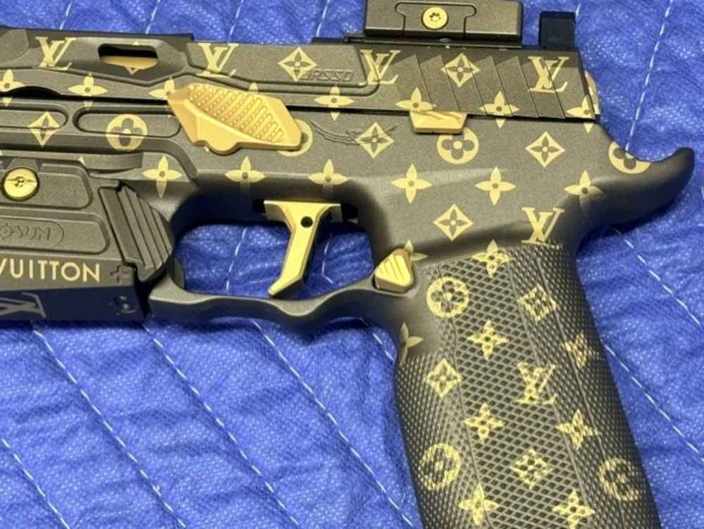 "Louis Vuitton" Edition Custom P320 Icarus Precision -img-12
