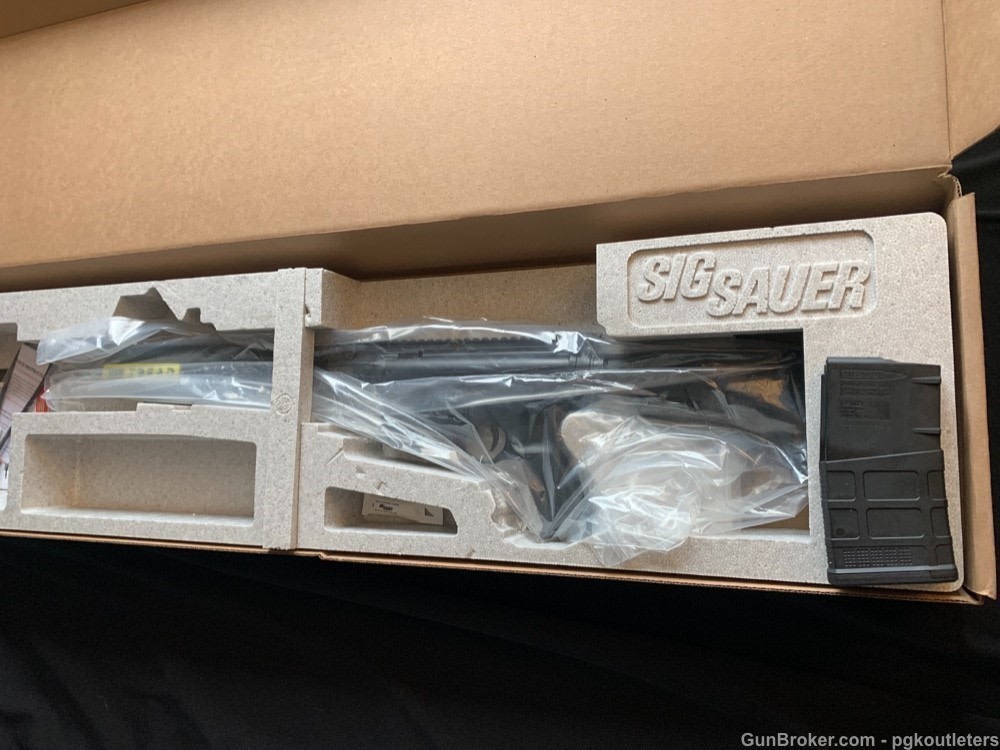 New - Sig Sauer Model 716 Tread, semi auto rifle chambered in 308 Win/7.62 -img-6