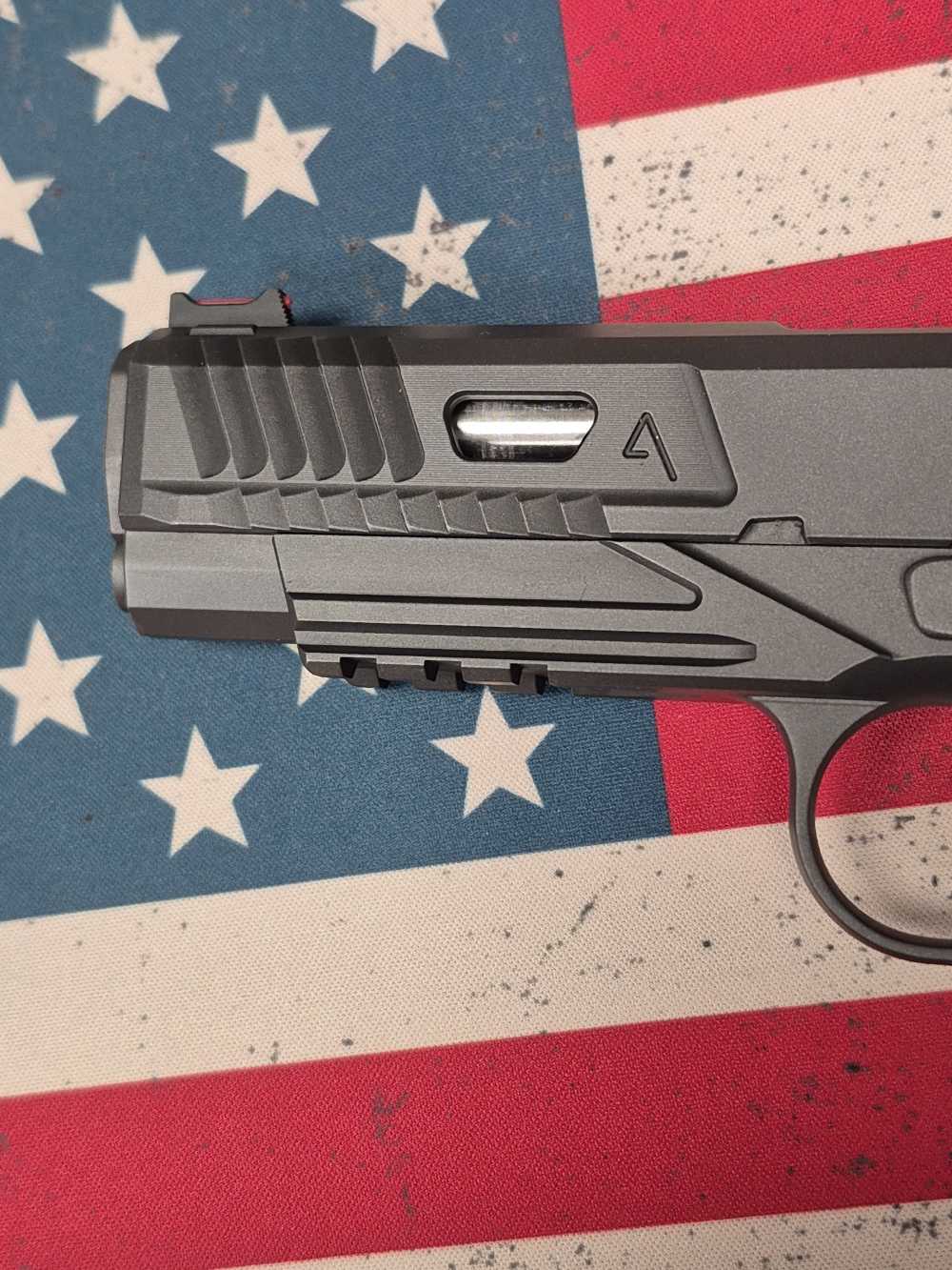 PENNY! LNIB NIGHTHAWK CUSTOM AGENT 2 COMMANDER 4.25 45ACP BAG PAPERS TARGET-img-8