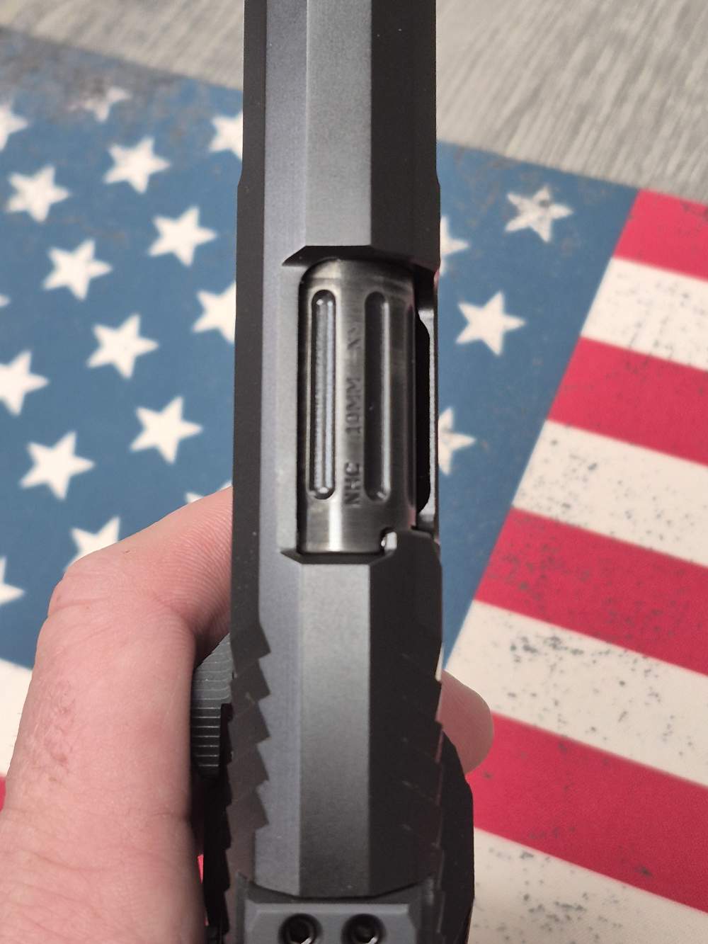 PENNY! BEAUTIFUL LIKE NEW NIGHTHAWK CUSTOM AGENT 2 10MM IN BAG 3 MAGS 99%-img-17