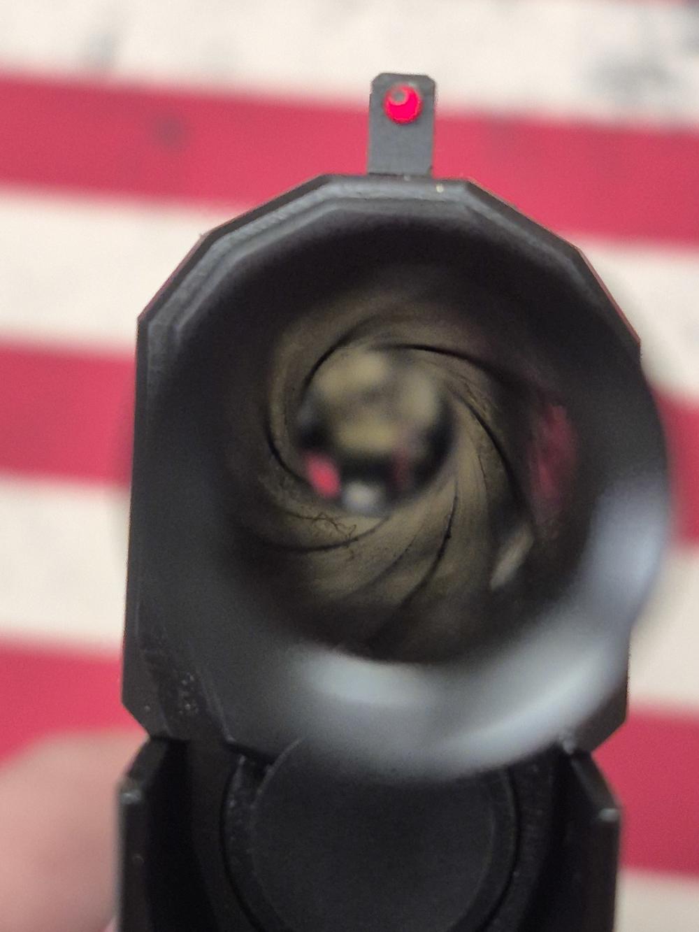 PENNY! BEAUTIFUL LIKE NEW NIGHTHAWK CUSTOM AGENT 2 10MM IN BAG 3 MAGS 99%-img-26