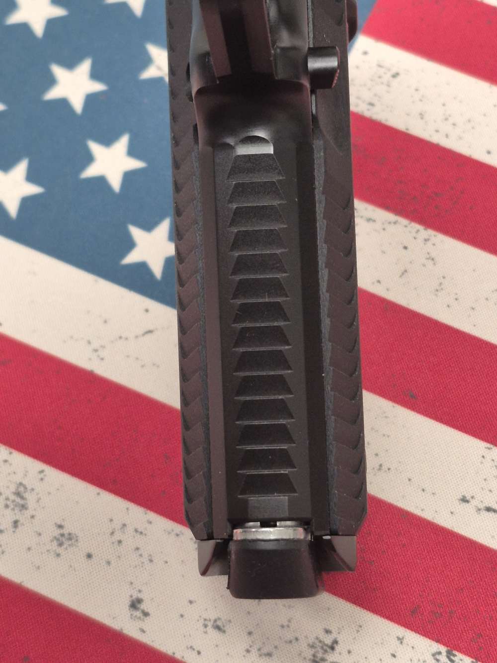 PENNY! BEAUTIFUL LIKE NEW NIGHTHAWK CUSTOM AGENT 2 10MM IN BAG 3 MAGS 99%-img-22