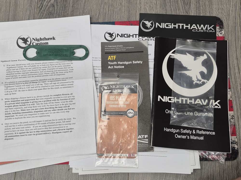 PENNY! BEAUTIFUL LIKE NEW NIGHTHAWK CUSTOM AGENT 2 10MM IN BAG 3 MAGS 99%-img-30