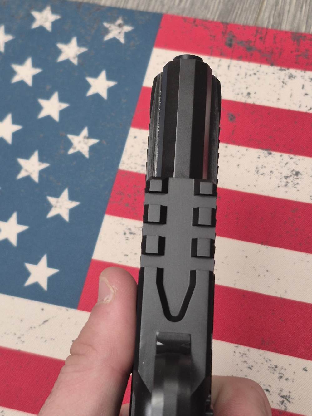 PENNY! BEAUTIFUL LIKE NEW NIGHTHAWK CUSTOM AGENT 2 10MM IN BAG 3 MAGS 99%-img-19