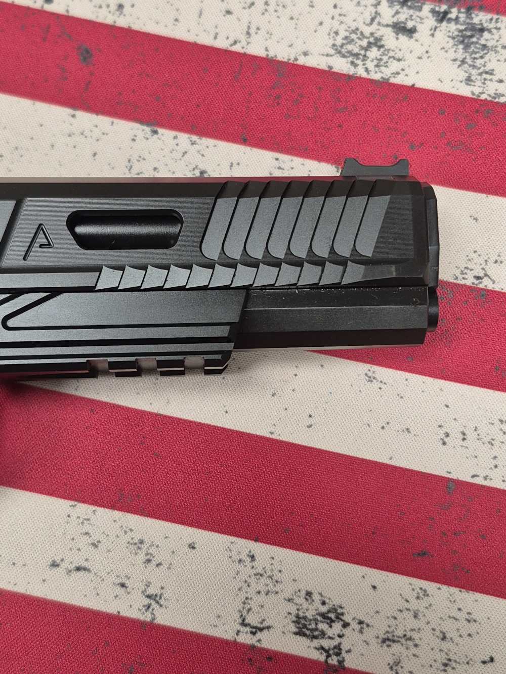 PENNY! BEAUTIFUL LIKE NEW NIGHTHAWK CUSTOM AGENT 2 10MM IN BAG 3 MAGS 99%-img-15
