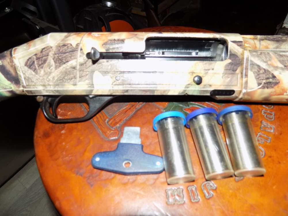 STOEGER MODEL 2000 SEMI AUTO SHOTGUN 12GA CAL. 26" BBL W/ SCREW IN CHOKES-img-3