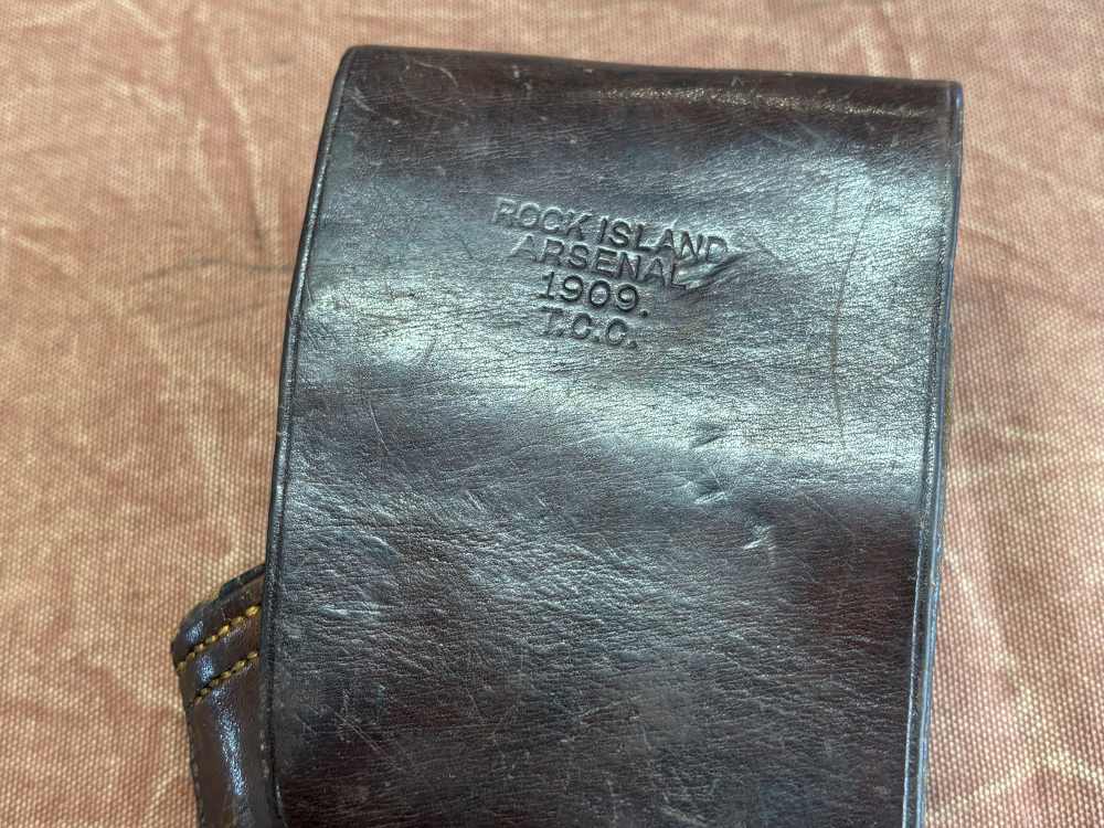 Colt 1892/ 1901 army holster, Rock island Arsenal 1909 minty condition -img-4