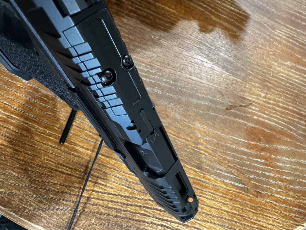 CANIK PRIME RADIAN 9MM Black Compensated Barrel-img-9