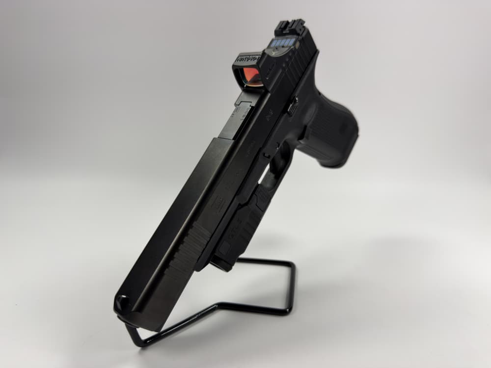 NEW! Glock 17L GEN5 MOS w/ Holosun & Flashlight (VERY RARE/DISCONTINUED)-img-2