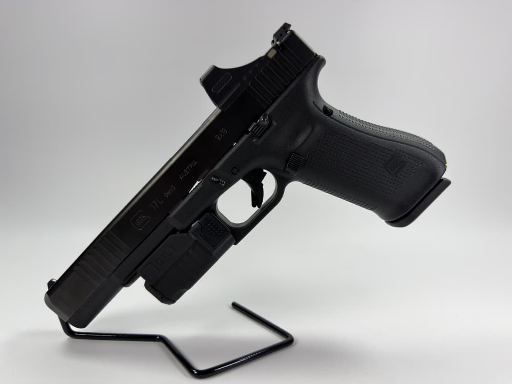 NEW! Glock 17L GEN5 MOS w/ Holosun & Flashlight (VERY RARE/DISCONTINUED)-img-1