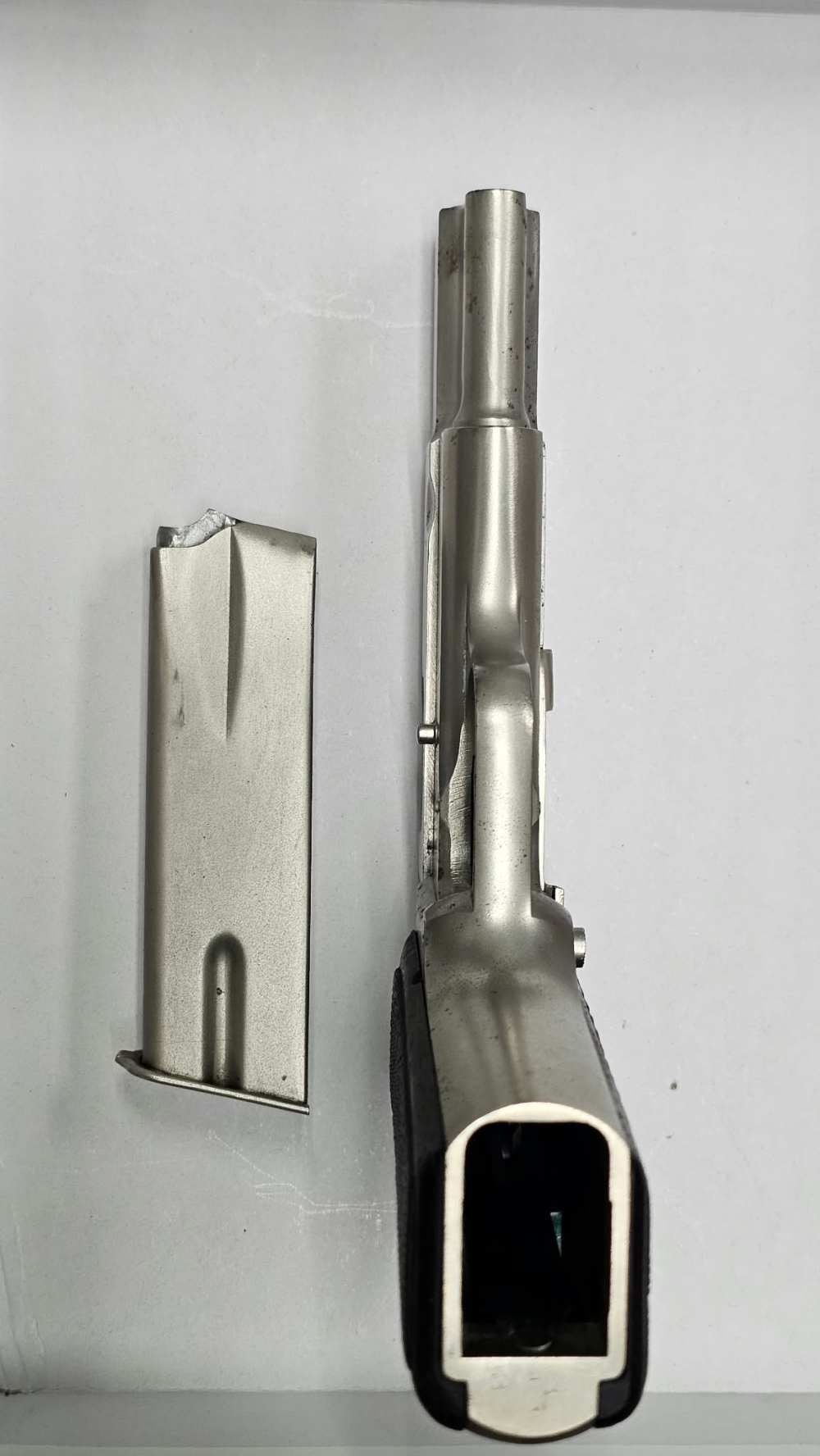 Belgian FN Browning Hi-Power 9mm   NO RESERVE...Penny Auction-img-12
