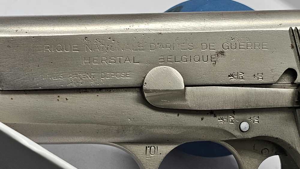 Belgian FN Browning Hi-Power 9mm   NO RESERVE...Penny Auction-img-10