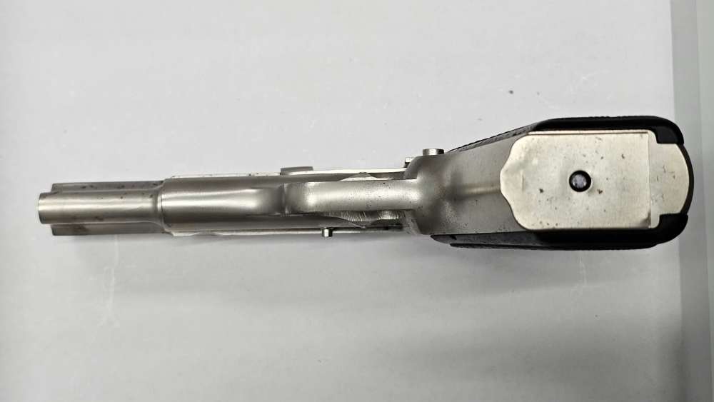 Belgian FN Browning Hi-Power 9mm   NO RESERVE...Penny Auction-img-11