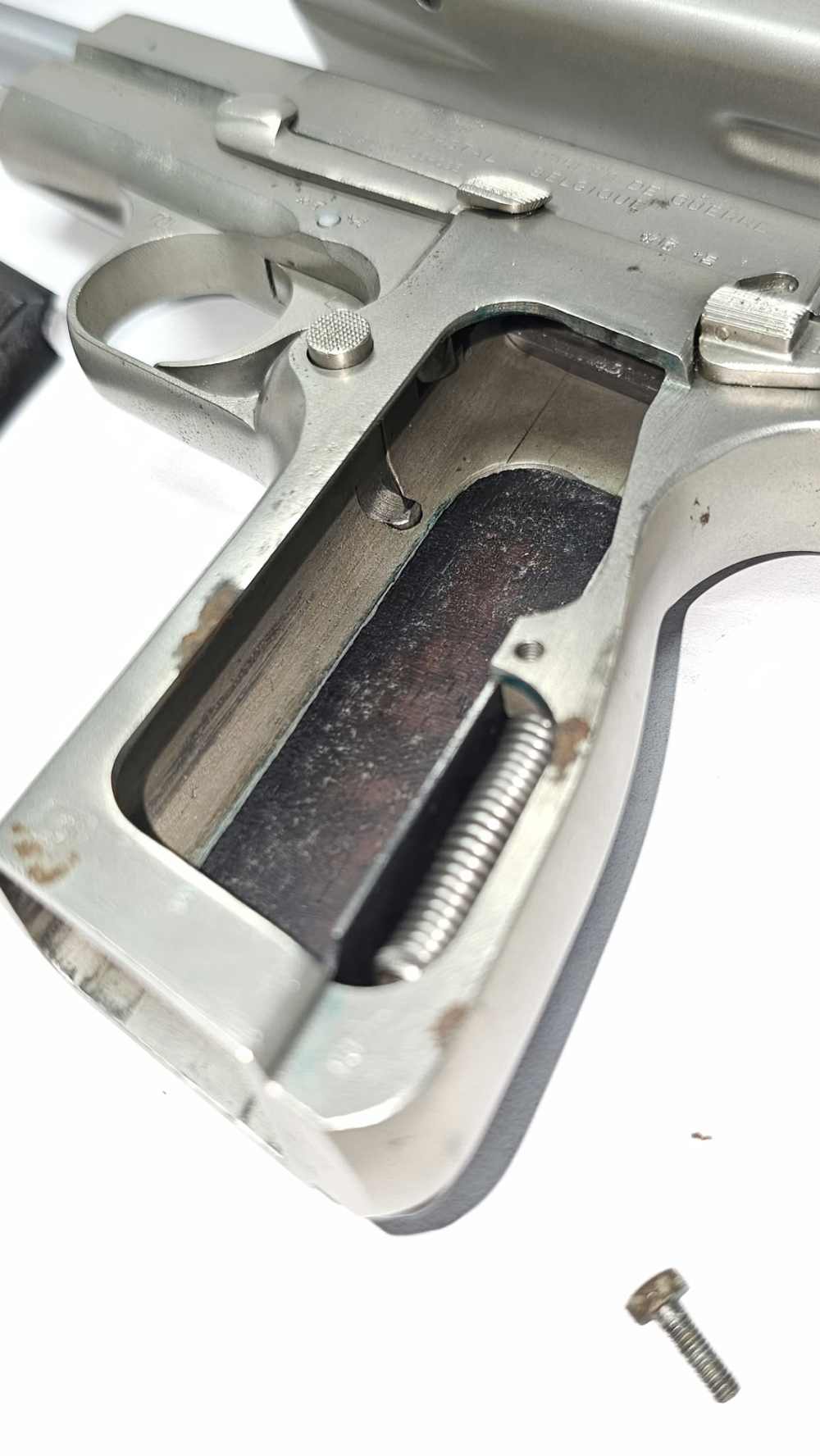 Belgian FN Browning Hi-Power 9mm   NO RESERVE...Penny Auction-img-2